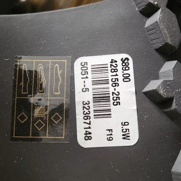 9.5 Wide Woman's Heeled Taupe Booties Addition-Elle - Picture 4 of 4